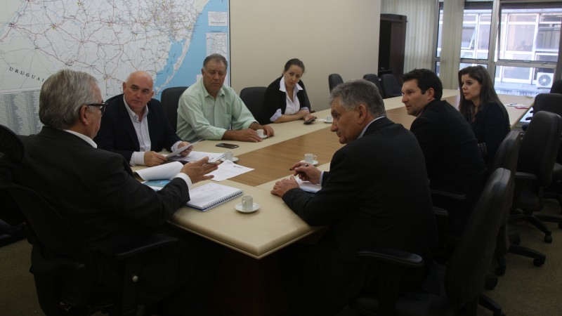 Secretário dos Transportes recebe prefeitos de Campinas do Sul, Paulo Bento e Jacutinga