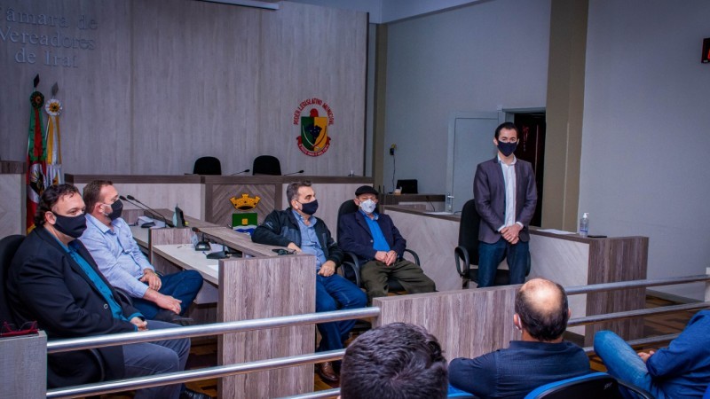 Evento realizado hoje (25) reuniu autoridades na Câmara Municipal de Iraí 