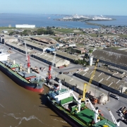 Na foto, o Porto do Rio Grande