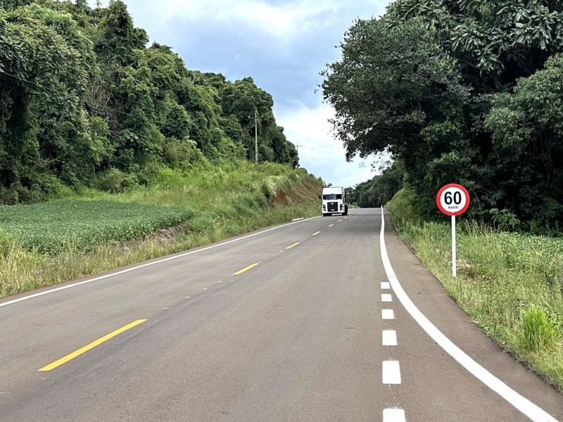 Na foto, a rodovia.