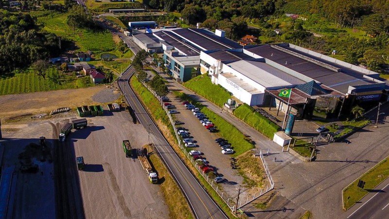 Em Farroupilha, na regi&atilde;o da Serra, o PIAA contemplou a pavimenta&ccedil;&atilde;o da FR-261 que se liga &agrave; ERS-122.